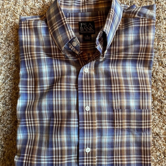 Men’s button up shirt. - Picture 6 of 6